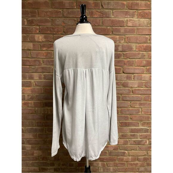 Tempo Paris Grey Long Sleeve Tunic Size M/L NWT - Picture 2 of 6